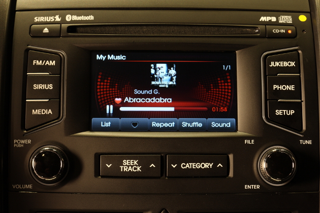 UVO provides consumer- friendly voice- and touch-activated experiences for simple management of music files.