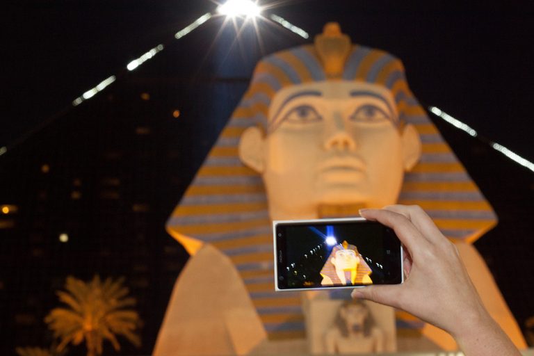 The Nokia Lumia 1020 boasts optical image stabilization, PureView technology, a backside-illuminated image sensor, six-lens optics and high-resolution zoom.