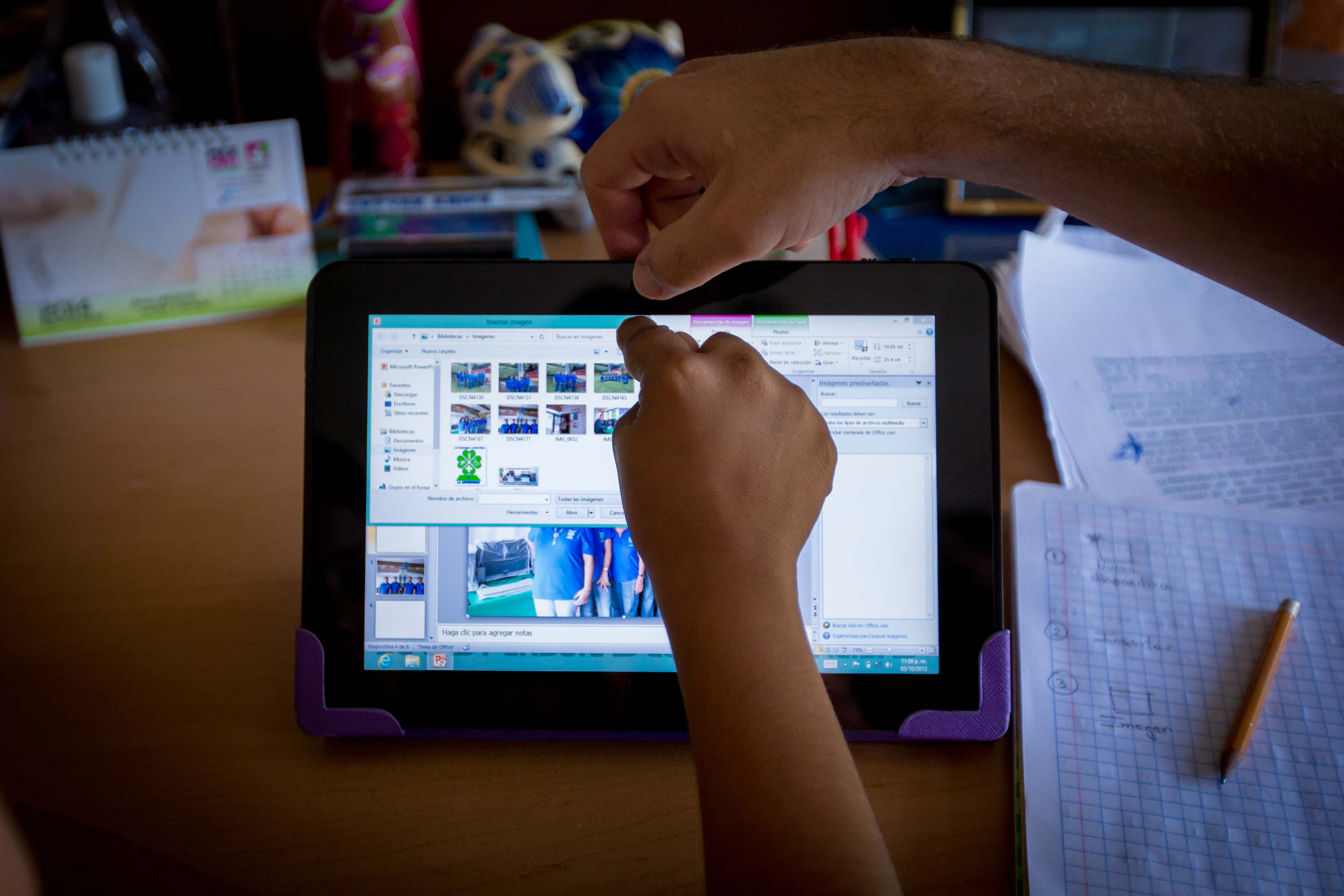 De Saro’s students use technology