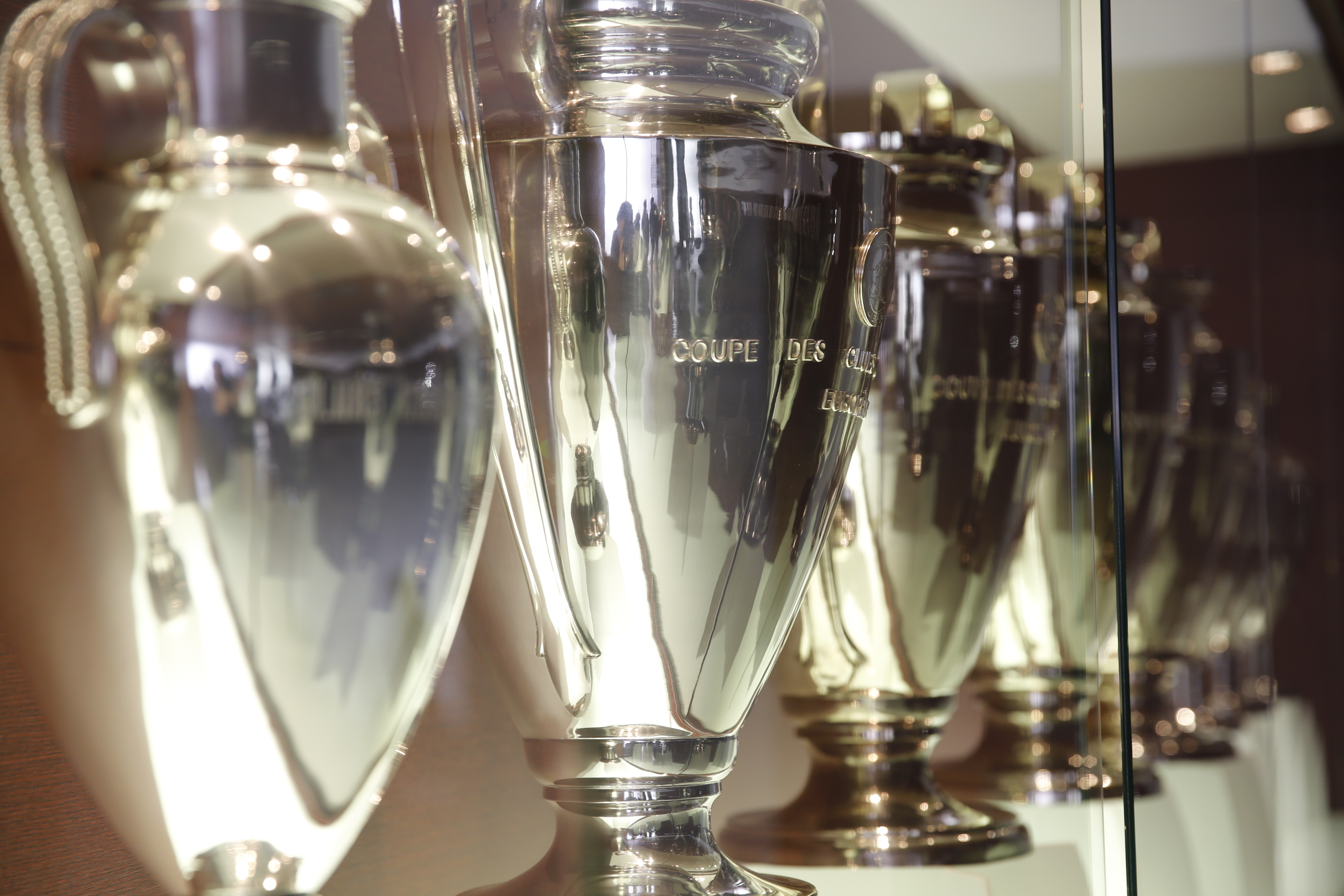 Real Madrid is one of the winningest clubs in the history of futbol.