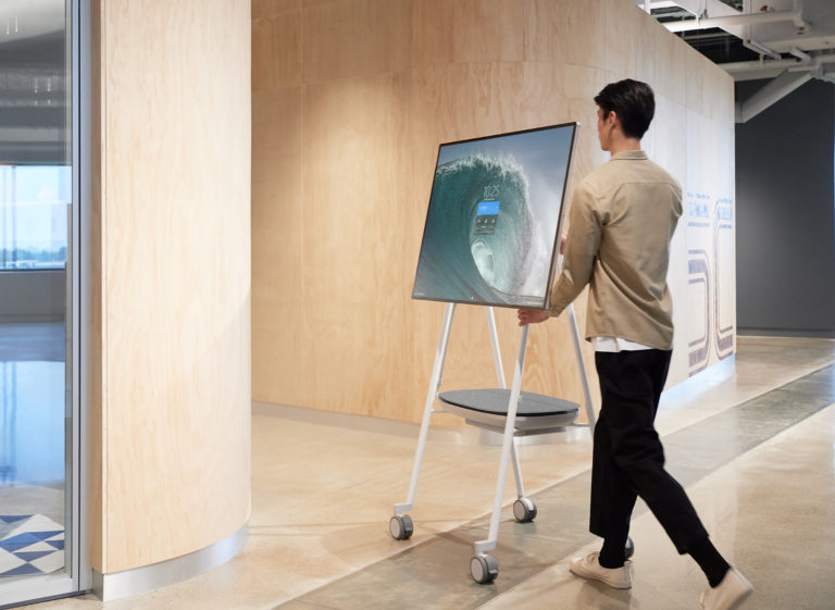 Surface Hub 2S Context 1