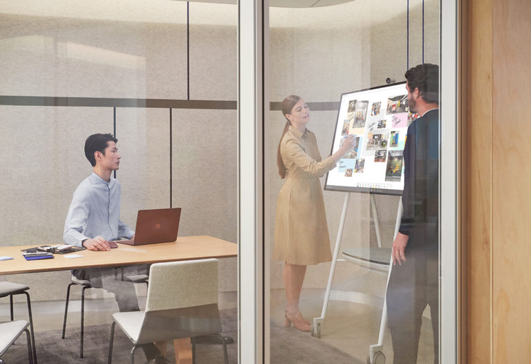 Surface Hub 2S Context 6
