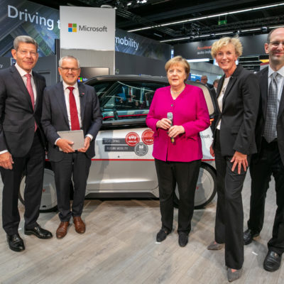 Angela Merkel and Scott Guthrie at FEV display in Microsoft Booth