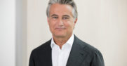 Headshot of Stefan André Raschke