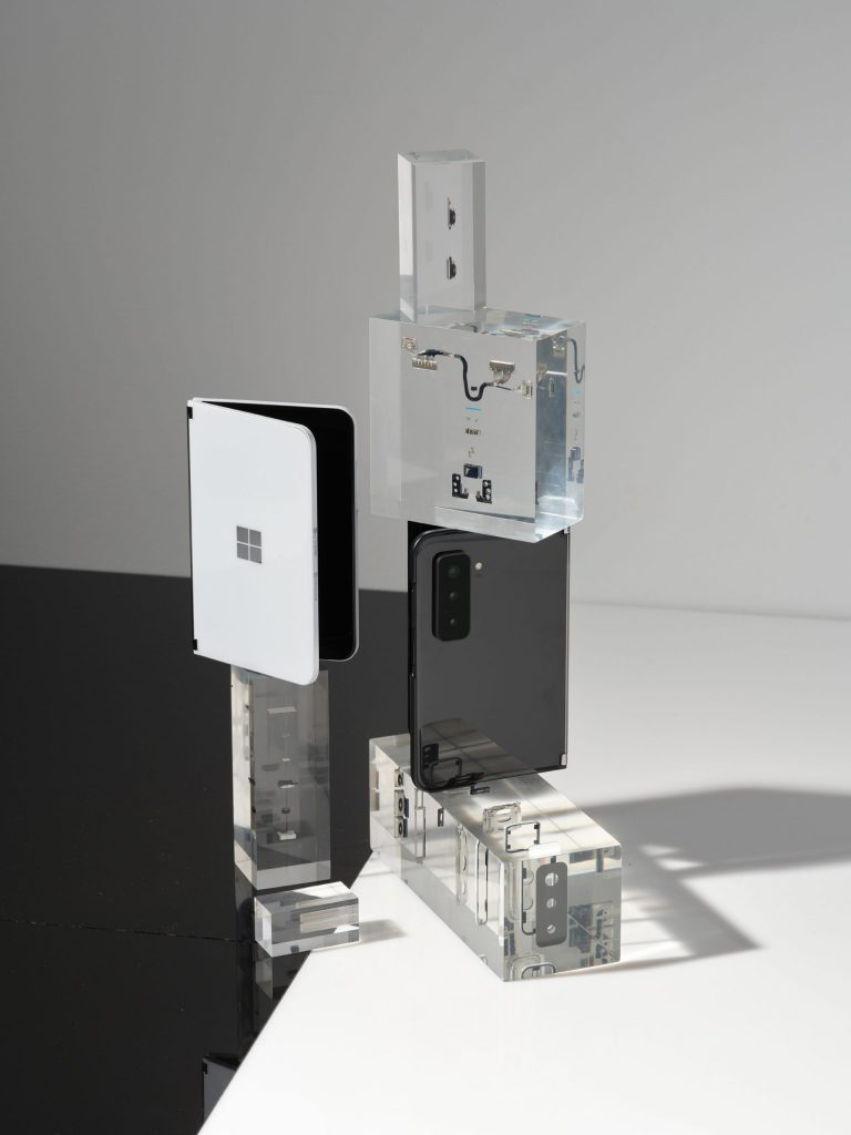 Surface Duo 2 Components