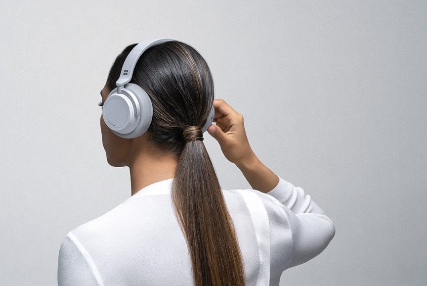 headphones CP (1)