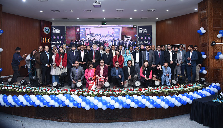 Group photo during the launch ceremony.