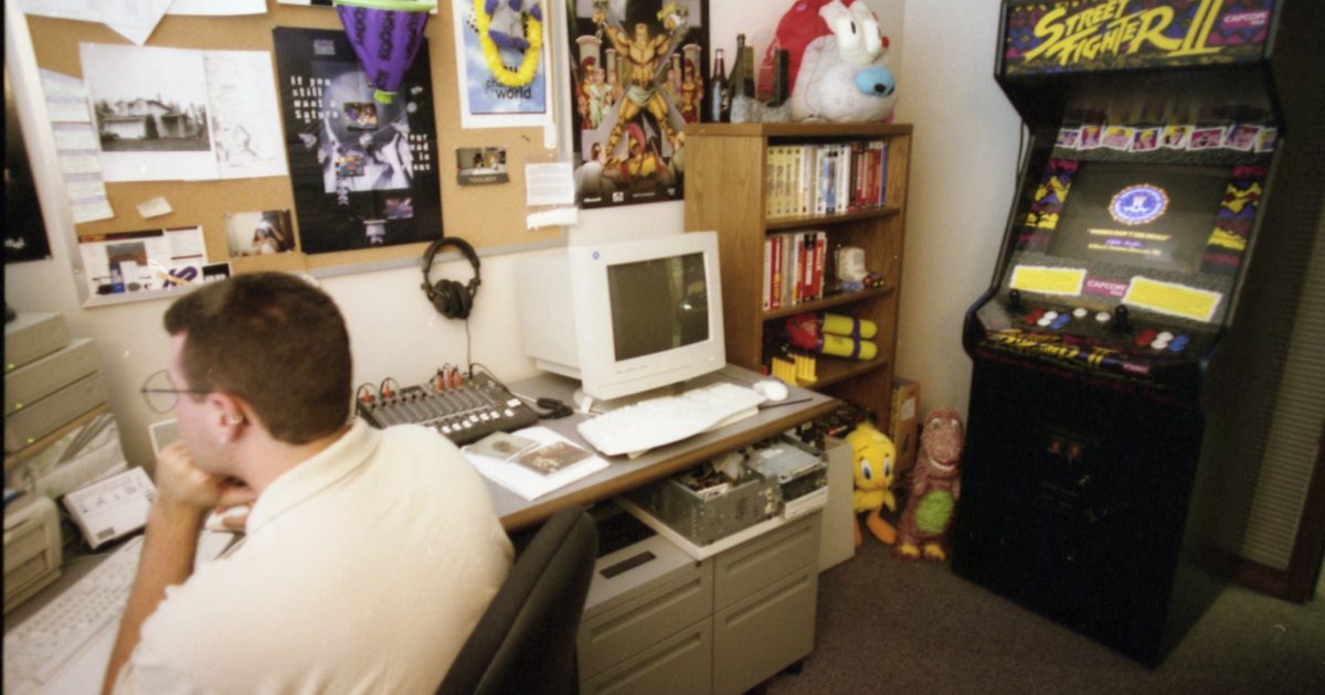 Employee Office Corporate Campus 1998