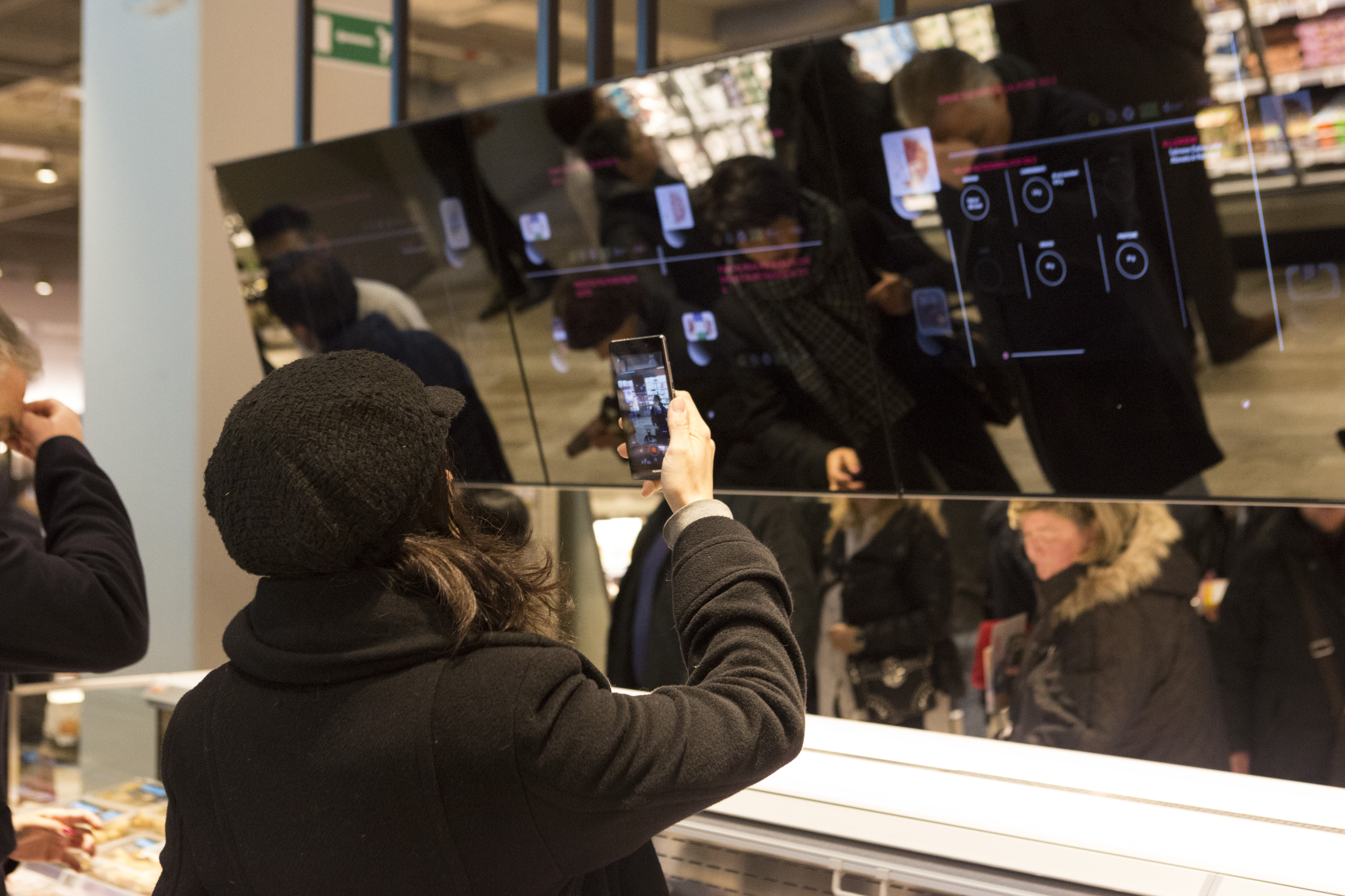 A Coop Italia shopper. (Photo by Coop Italia)