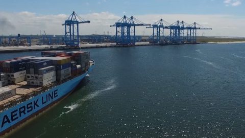 Maersk tames an ocean of data to ensure your shipment arrives on time