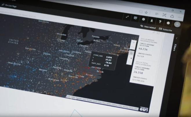 Das Bild zeigt einen Screenshot der Datenanalyse, in dem man einen Umriss der USA erkennen kann.