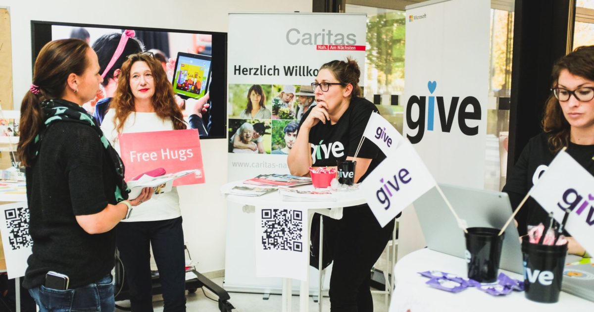 Giving_Week_Marketplace_2019_DSCF6265