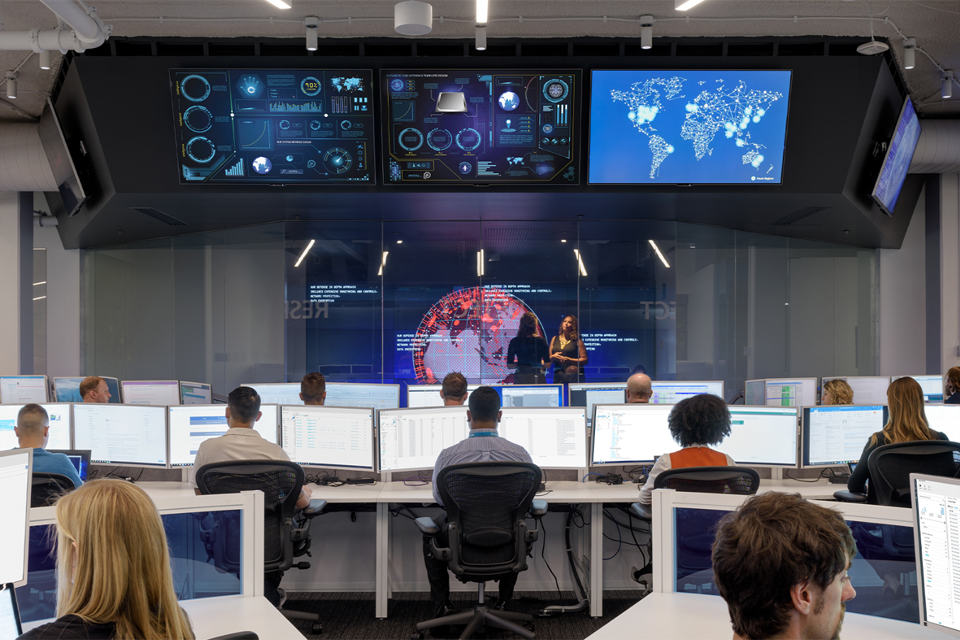 Betreiber kritischer Infrastrukturen fühlen sich gut auf Cyber-Angriffe vorbereitet