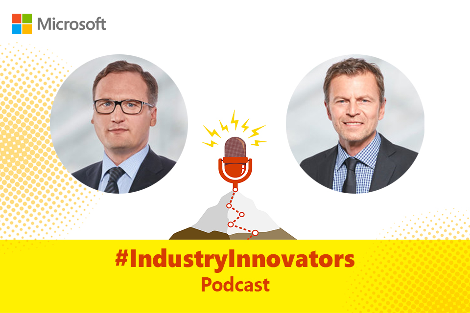 Marjan Blazevski und Wolfang Rother sprechen über Mixed Reality bei Audi. Zwischen ihnen befindet sich das Podcast-Logo