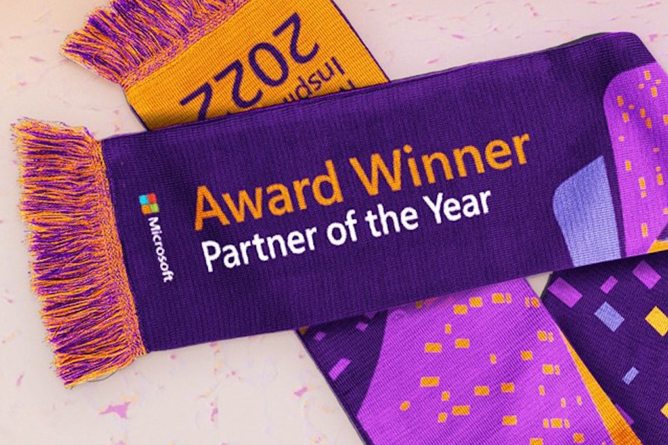 Gewinner-Schal zum Microsoft Partner of the Year Award