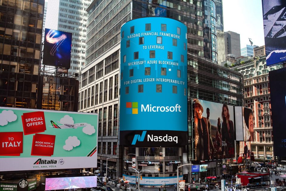 Fachada da Nasdaq na Times Square
