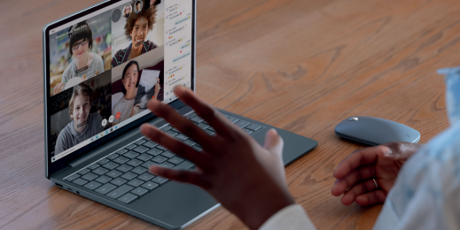 pessoa conversando pelo teams