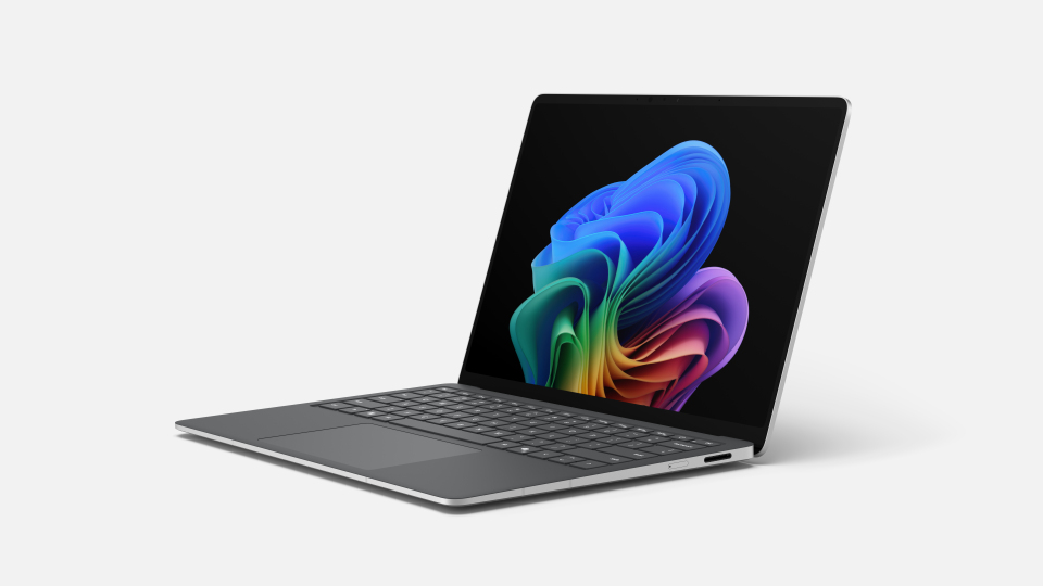 Surface Laptop 5G