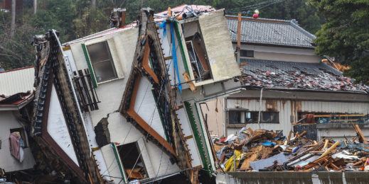 Natural disasters and artificial intelligence: A better chance to save lives