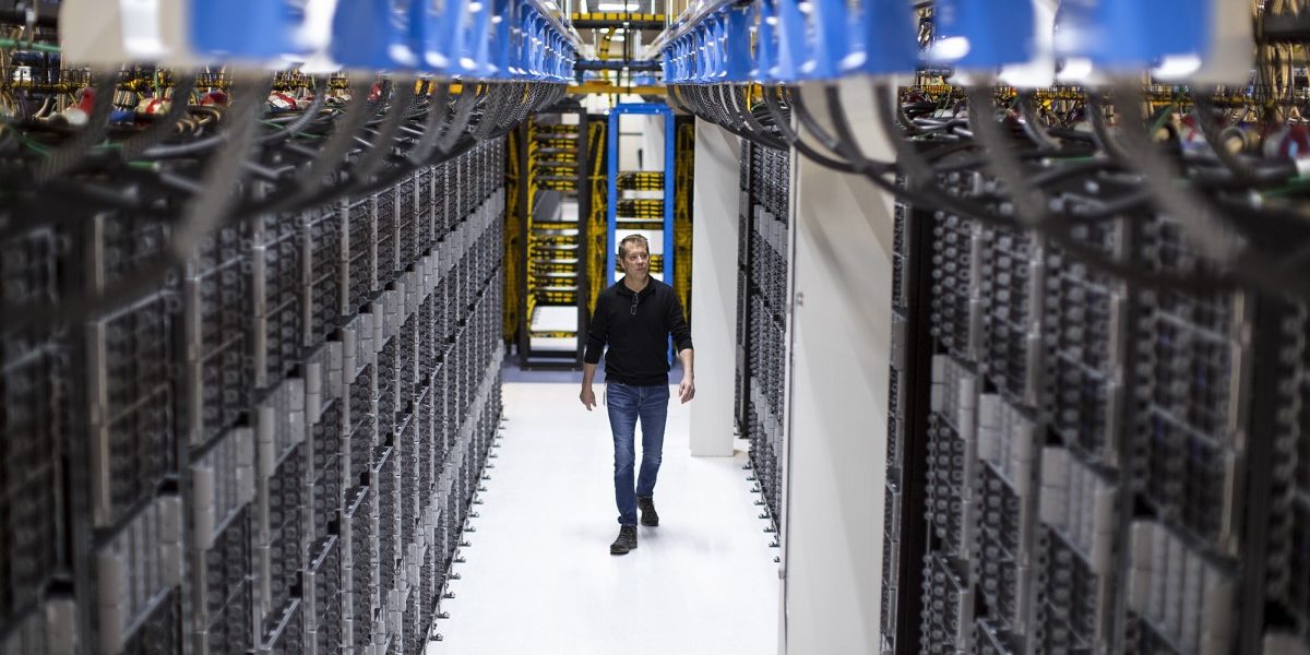 Image of a datacenter