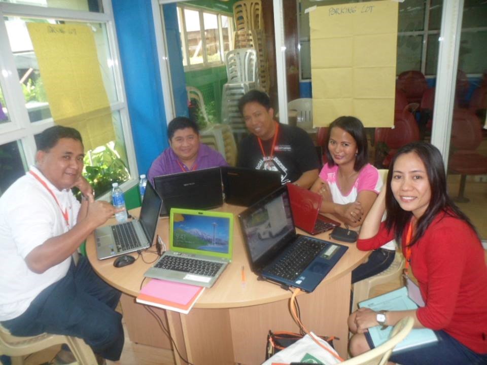 Asignacion, a Microsoft Innovative Educator (MIE), and her colleagues after a training session