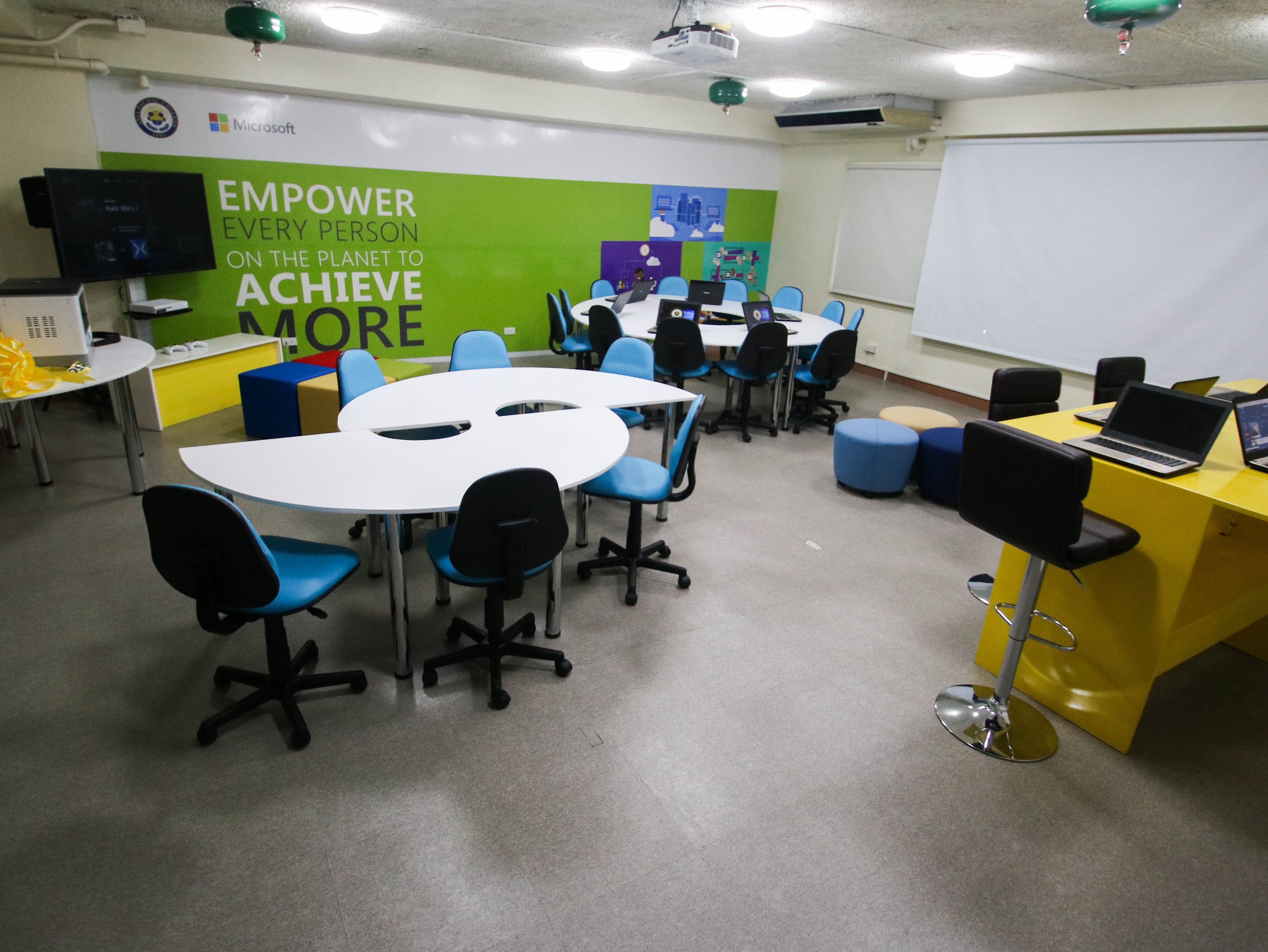Microsoft APC Classroom of the Future