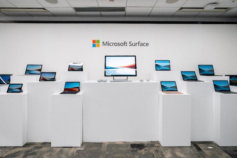 Surface 家族