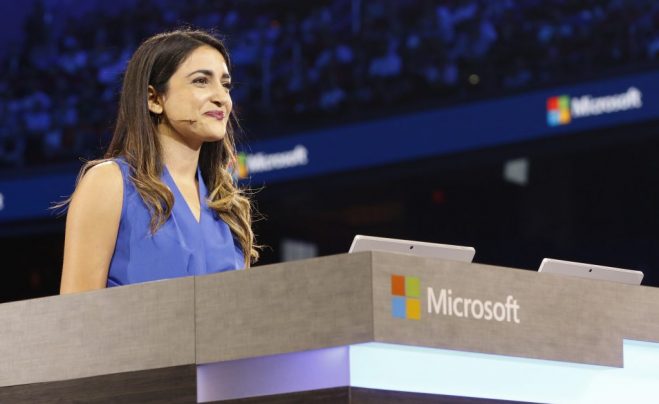 Раана Амжади на конференции Microsoft Inspire