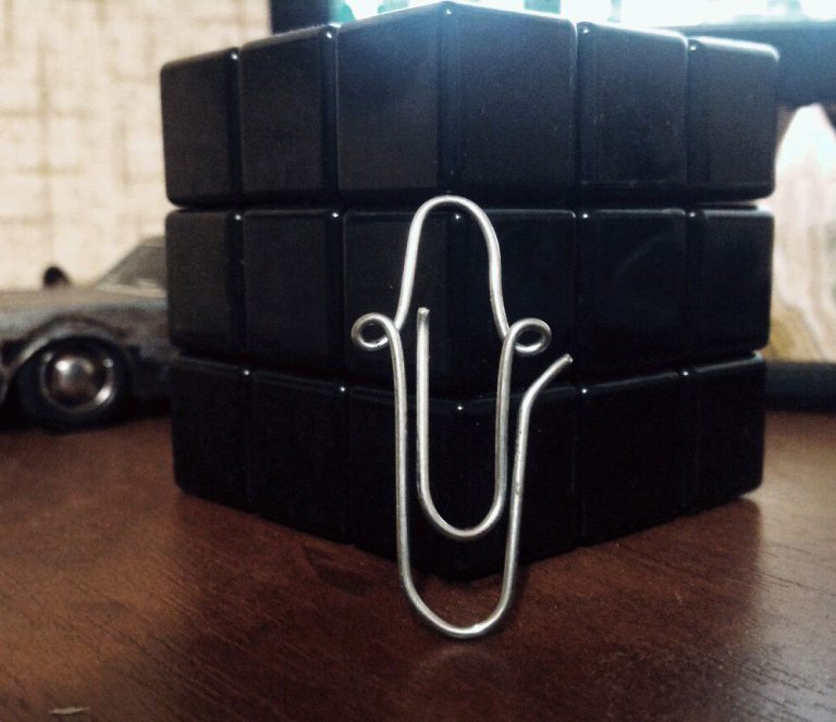 Пользователи Pikabu устроили соревнование по созданию Скрепышей