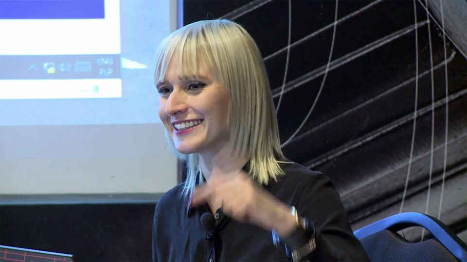 Пола Янушкевич