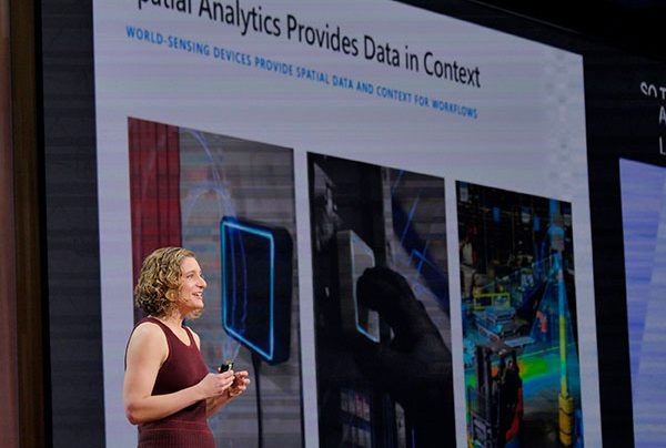 Лоррейн Бардин на Build 2018