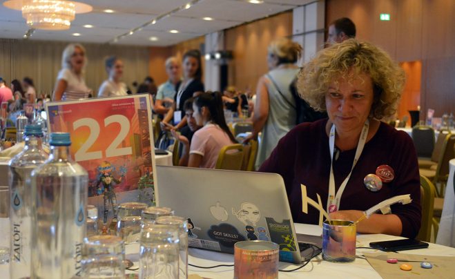 Фото в помещении где проходит летний лагерь для девушек