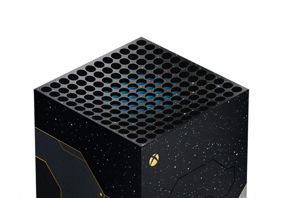 Xbox Series X в стиле Halo Infinite