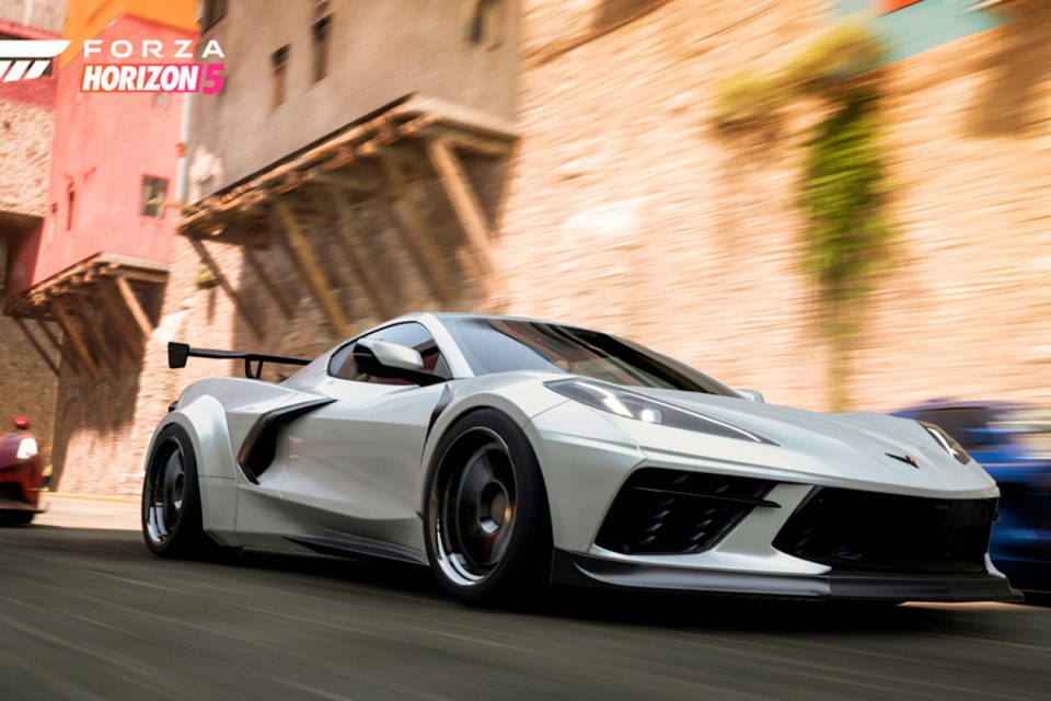 Обложка игры Forza Horizon 5. Гоночный автомобиль