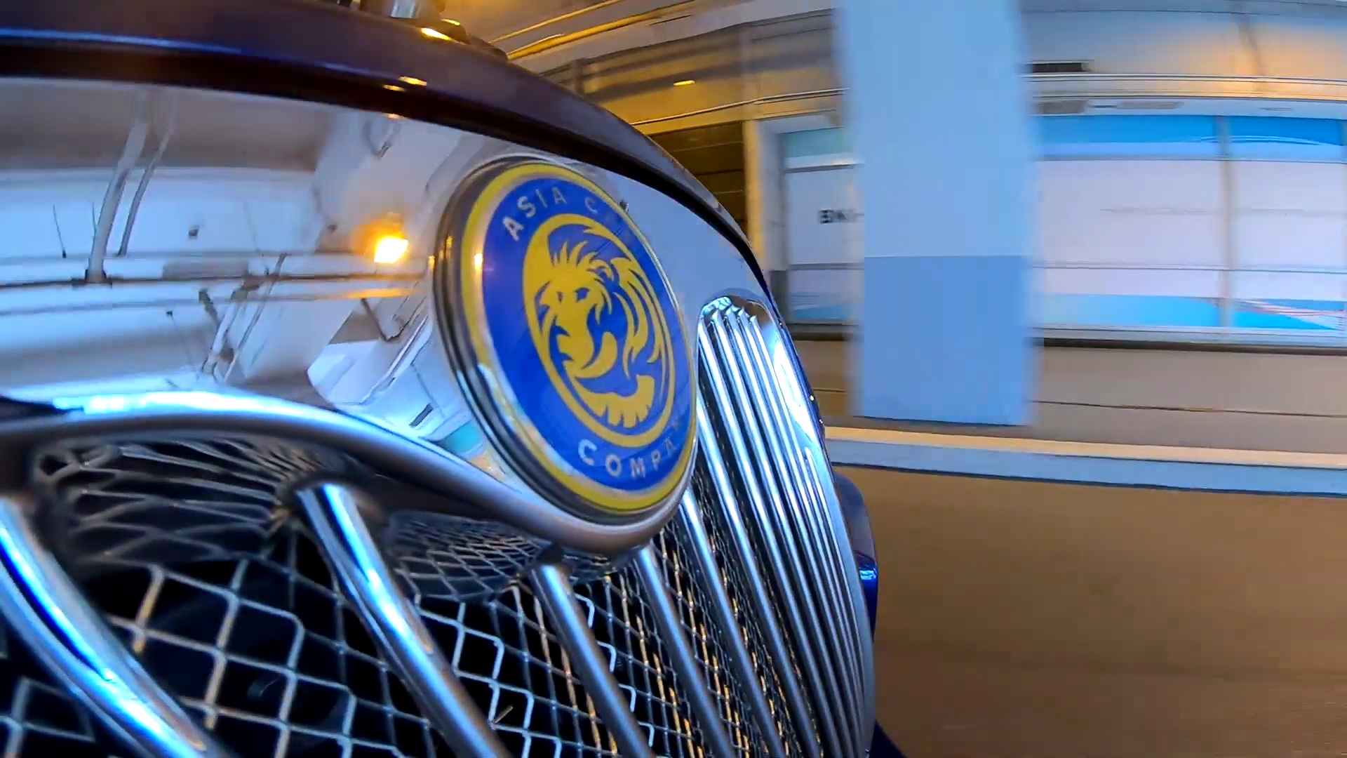 Close-up of front grill logo on a Cabb taxi