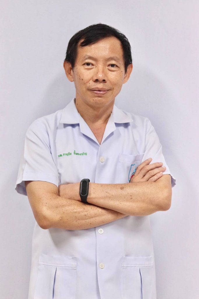 Dr. Chanchai Limthongcharoen, Deputy Director of Banglamung Hospital said "PresScribe significantly enhances doctor-patient communication