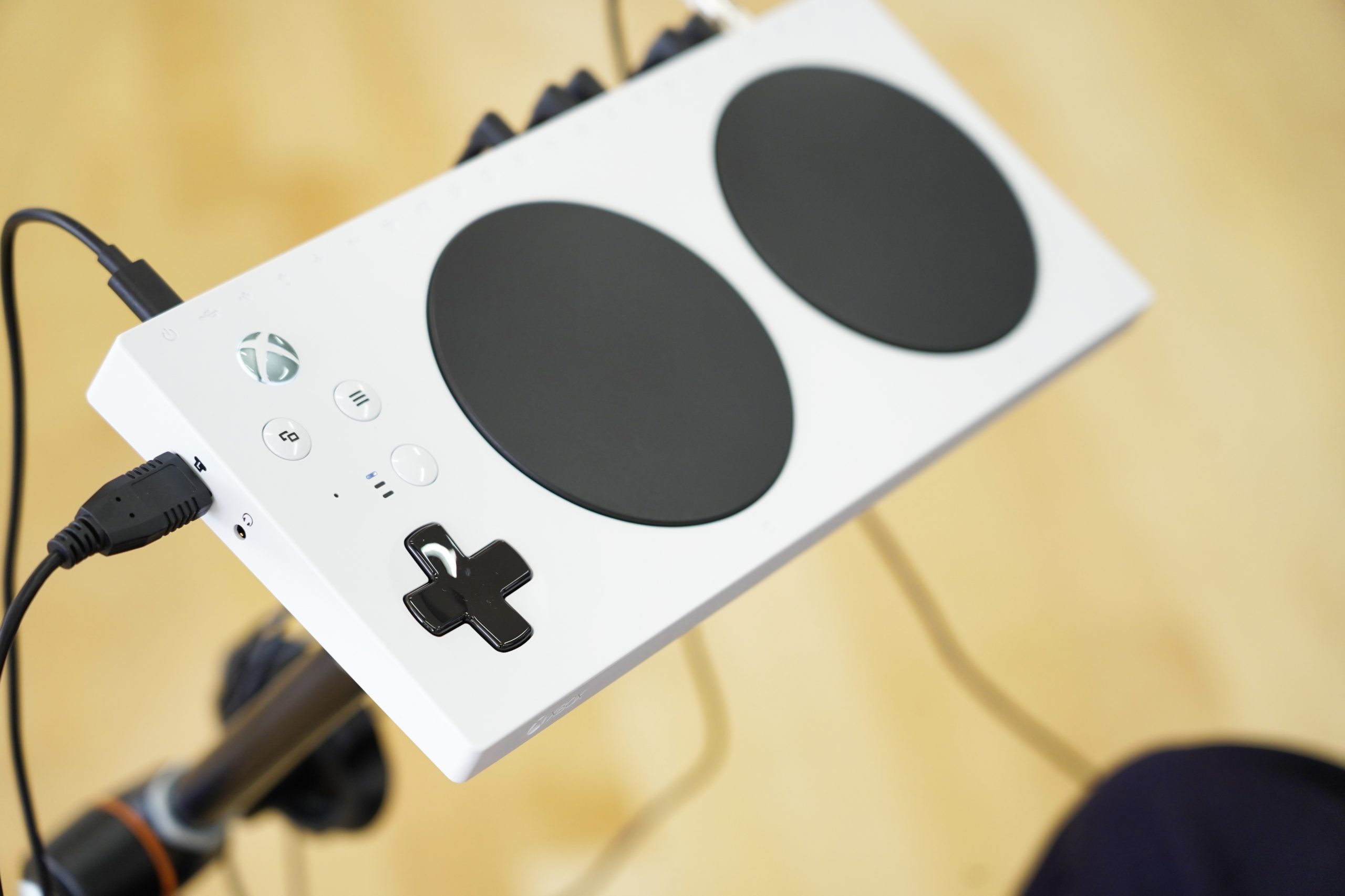 日本マイクロソフト Xbox Adaptive Controller 紹介ビデオ公開の