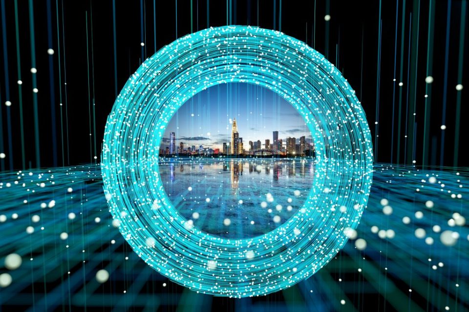 レジリエンスからデジタルパーセバンス（デジタルにおける忍耐力）へ：これまでにない時代の中で、組織がデジタルテクノロジを駆使して危機を脱するには