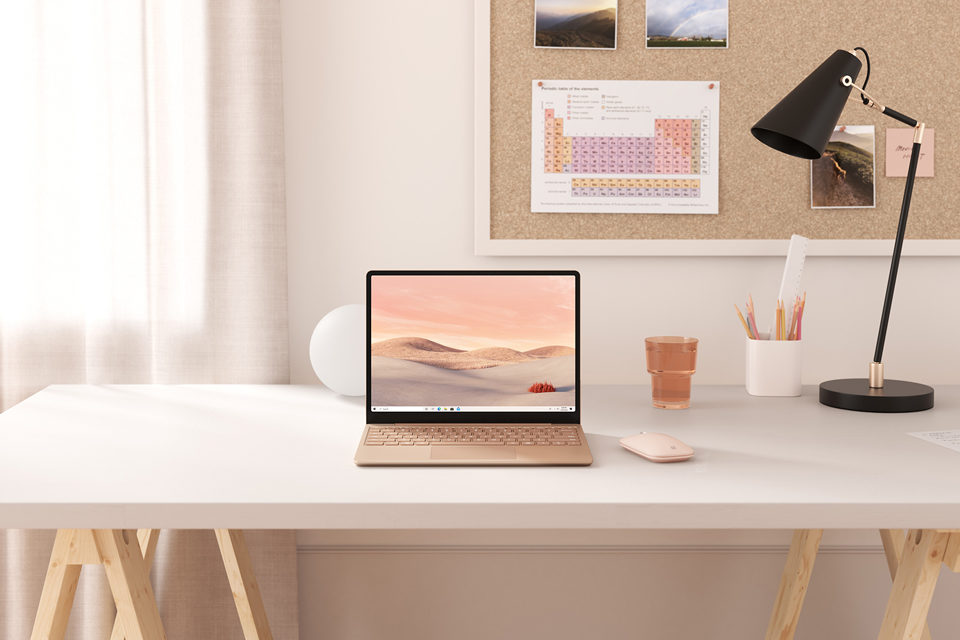 Surface Laptop Go