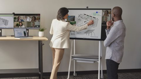 people collaborating