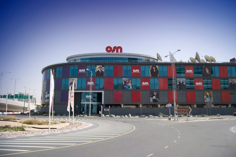 صورة من زاوية أوسع لمبنى مقر OSN الرئيسي