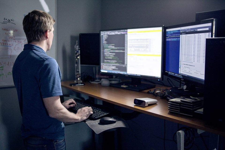 Microsoft’s Cyber Signals report: devices such as cameras, smart speakers, or locks and commercial appliances can become entry points for attackers