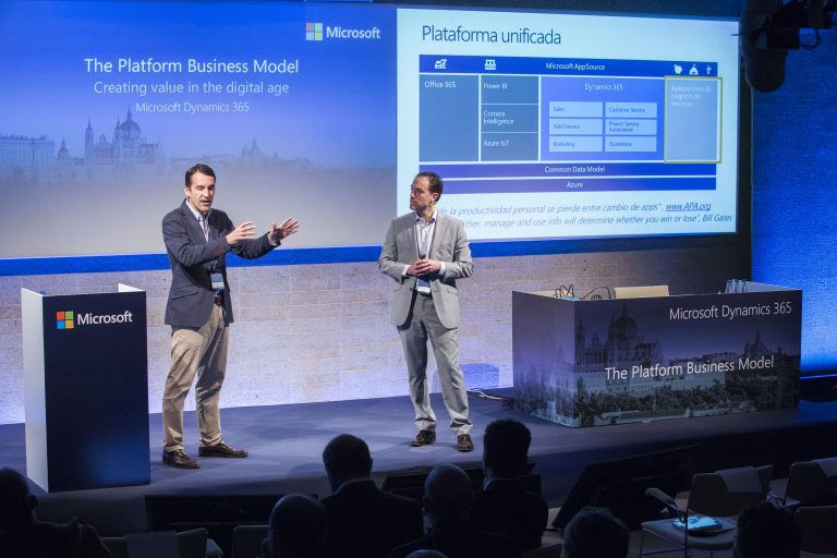 David Negrete y Pablo Galiana presentan Dynamics 365