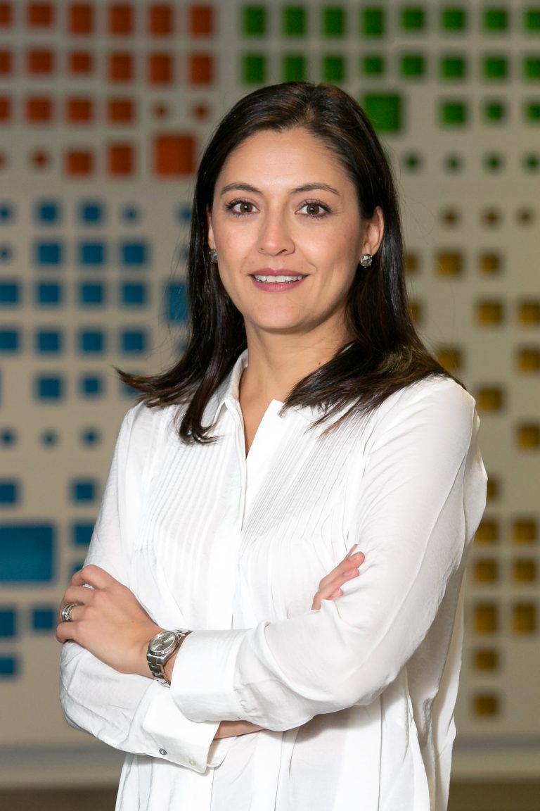 Directora de Aplicaciones y Servicios de Microsoft
