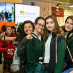 Microsoft ayuda a las niñas a estudiar STEM