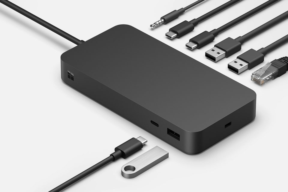 Surface Dock, Surface ThunderboltTM 4 Dock