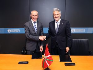 Firma acuerdo colaboración Microsoft y Gobierno Vasco