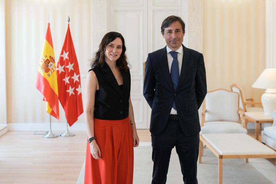 Reunión CAM-Isabel Díaz Ayuso y Paco Salcedo-Microsoft