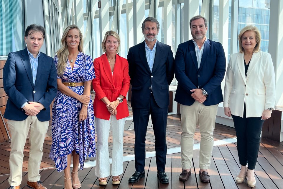 Foto de nuevo equipo directivo de Nodo Talento