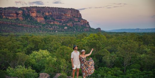 Couple at Nawurlandja lookout